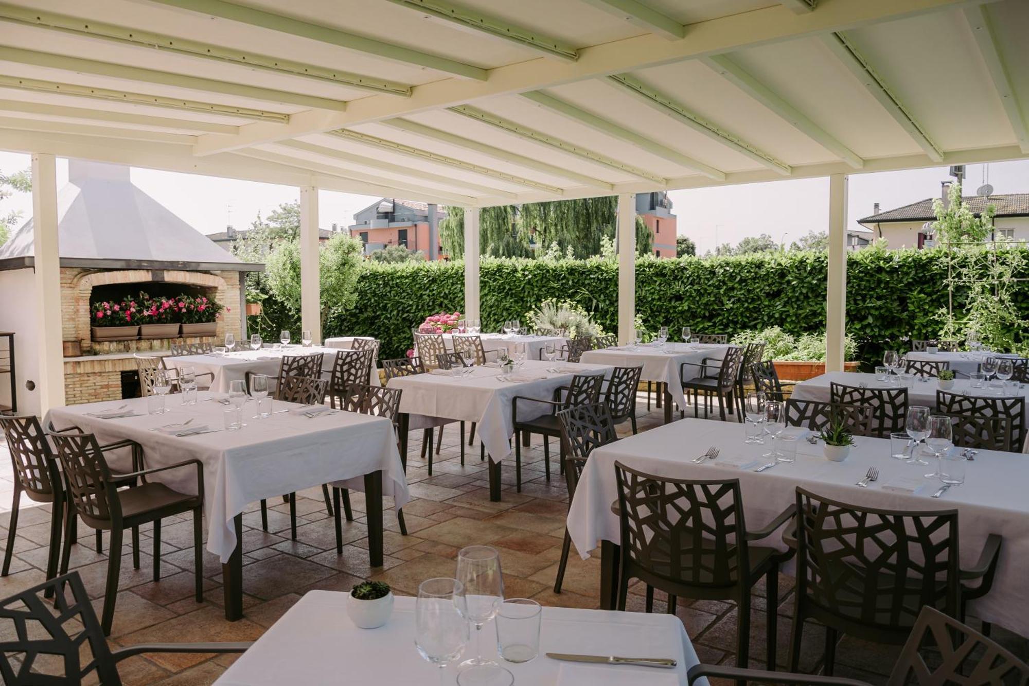 Locanda Al Ponte De Fero 예솔로 외부 사진