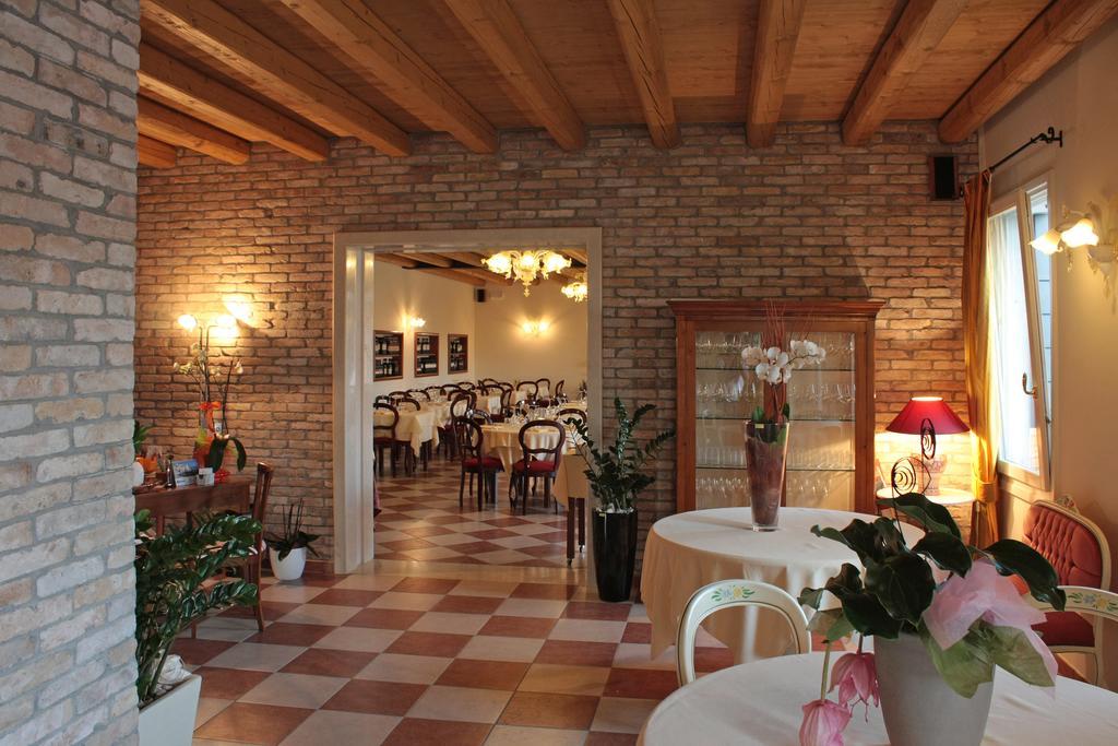 Locanda Al Ponte De Fero 예솔로 외부 사진